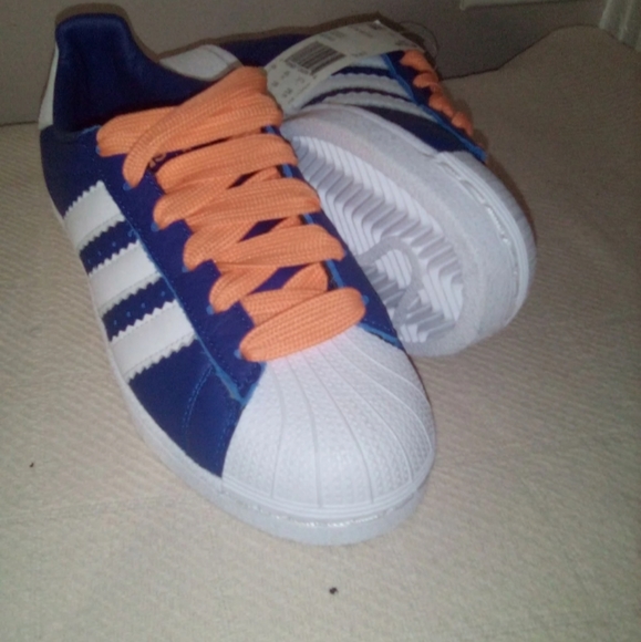 adidas superstar knicks